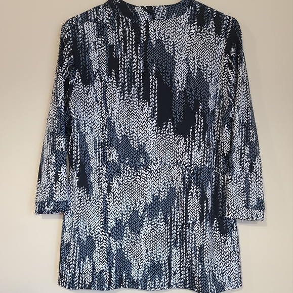 Cato Long Sleeve Top With Front Tie - Picture 2 of 6